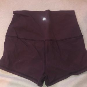 Lululemon short shorts